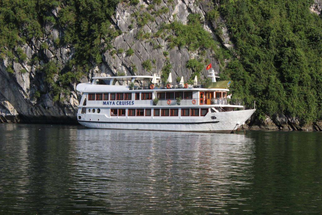 Maya Cruise in Lan Ha Bay