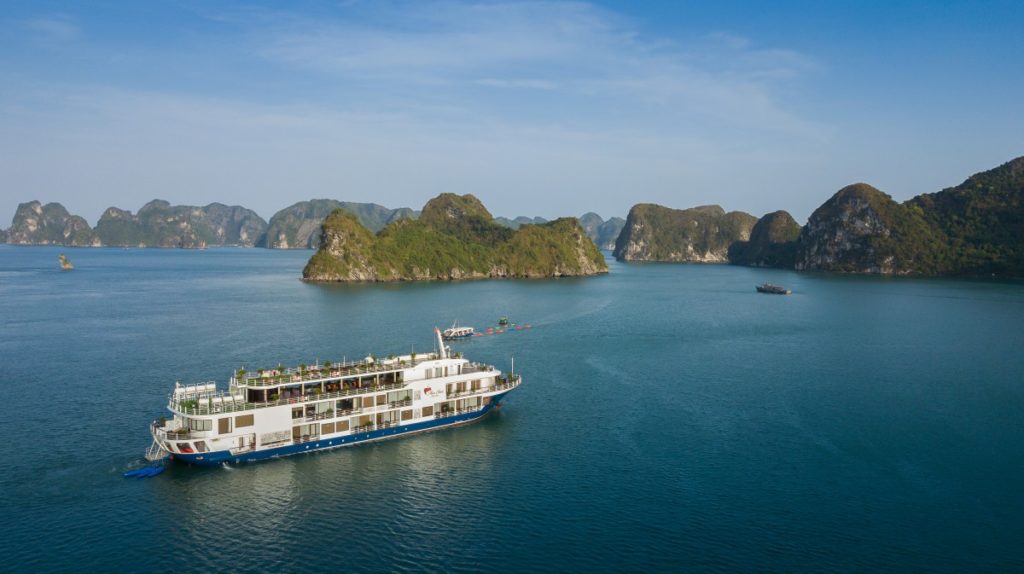 Mon Chéri Cruises Lan Ha Bay