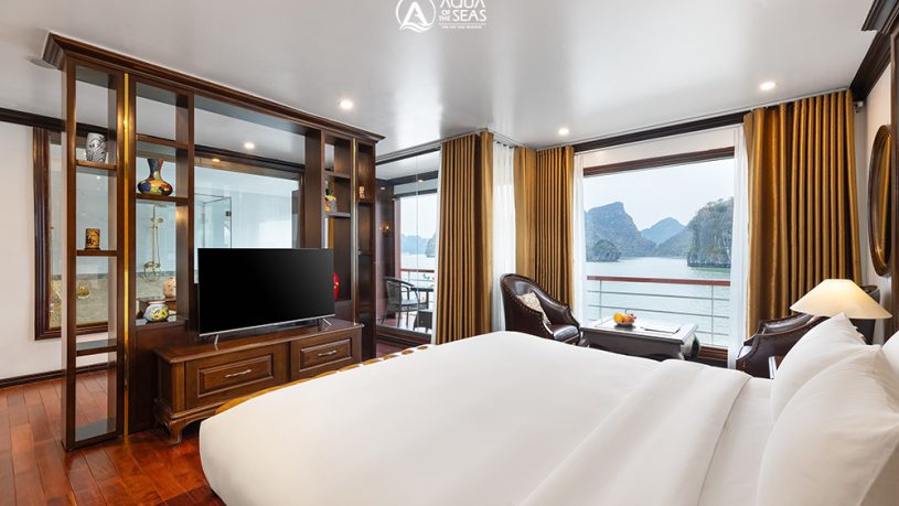 Aqua of the Seas Cruises Halong Bay