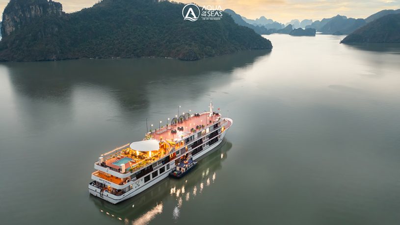 Aqua of the Seas Cruises Halong Bay